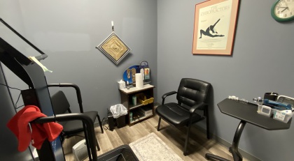 Shelbyville Chiropractic Care - Tammy and Friend